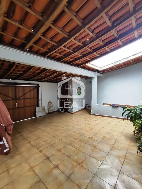 Foto 1 de Casa com 3 Quartos à venda, 189m² em Chacara Agrindus, Taboão da Serra