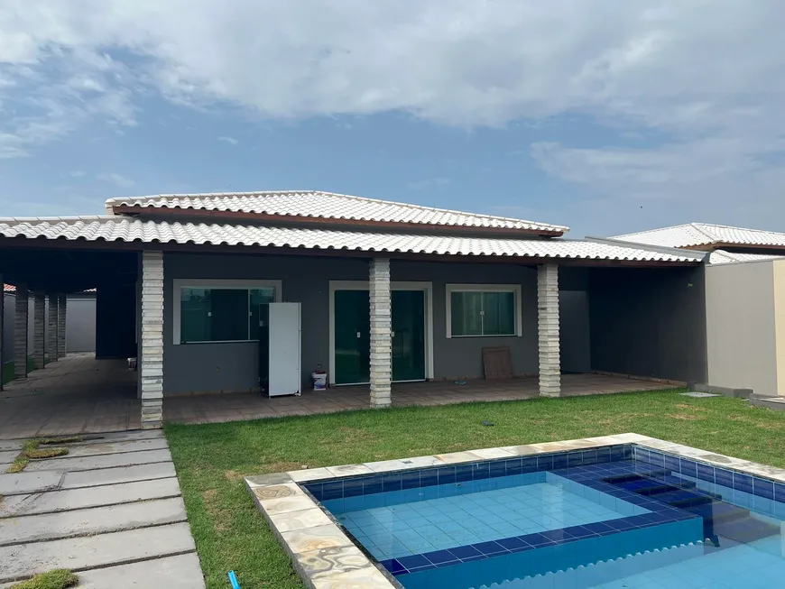 Foto 1 de Casa com 4 Quartos à venda, 265m² em Centro, Paracuru