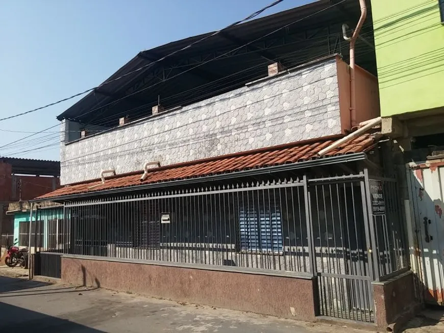 Foto 1 de Casa com 2 Quartos à venda, 260m² em Centro, Santa Cruz de Minas