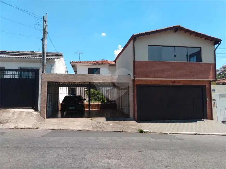 Foto 1 de Sobrado com 3 Quartos à venda, 180m² em Cidade Ademar, São Paulo