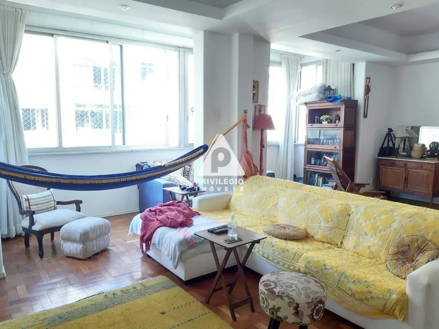 Foto 1 de Apartamento com 3 Quartos à venda, 157m² em Copacabana, Rio de Janeiro
