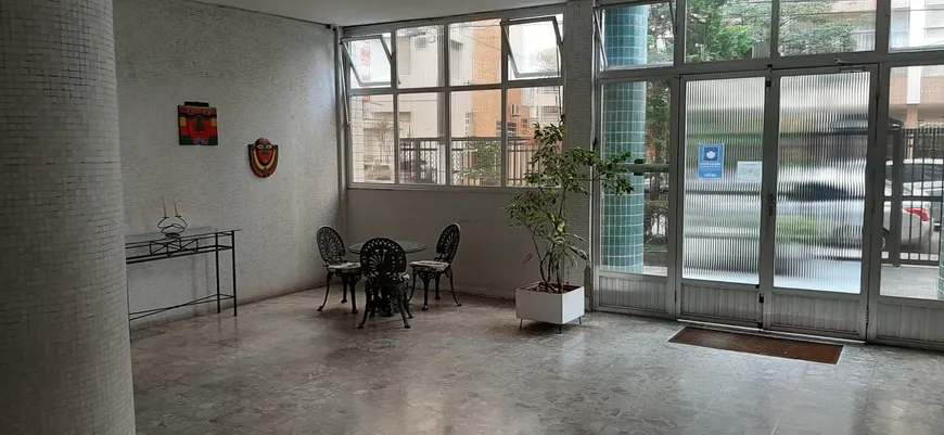 Foto 1 de Apartamento com 1 Quarto à venda, 52m² em Gonzaga, Santos