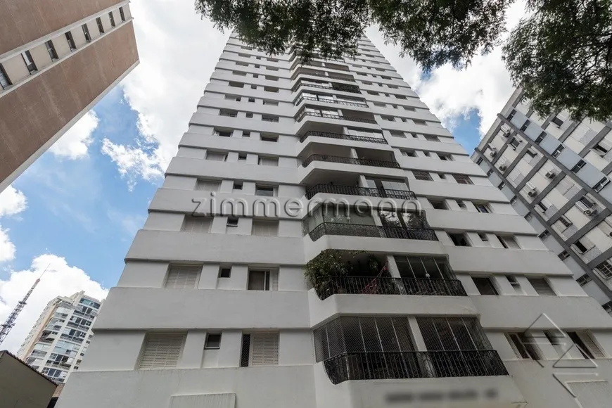 Foto 1 de Apartamento com 3 Quartos à venda, 100m² em Jardim América, São Paulo