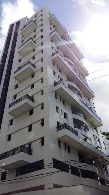 Foto 1 de Apartamento com 4 Quartos à venda, 105m² em Rosarinho, Recife