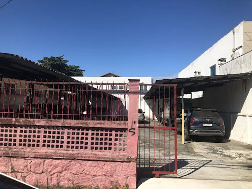 Foto 1 de Lote/Terreno à venda, 347m² em Centro, Macaé