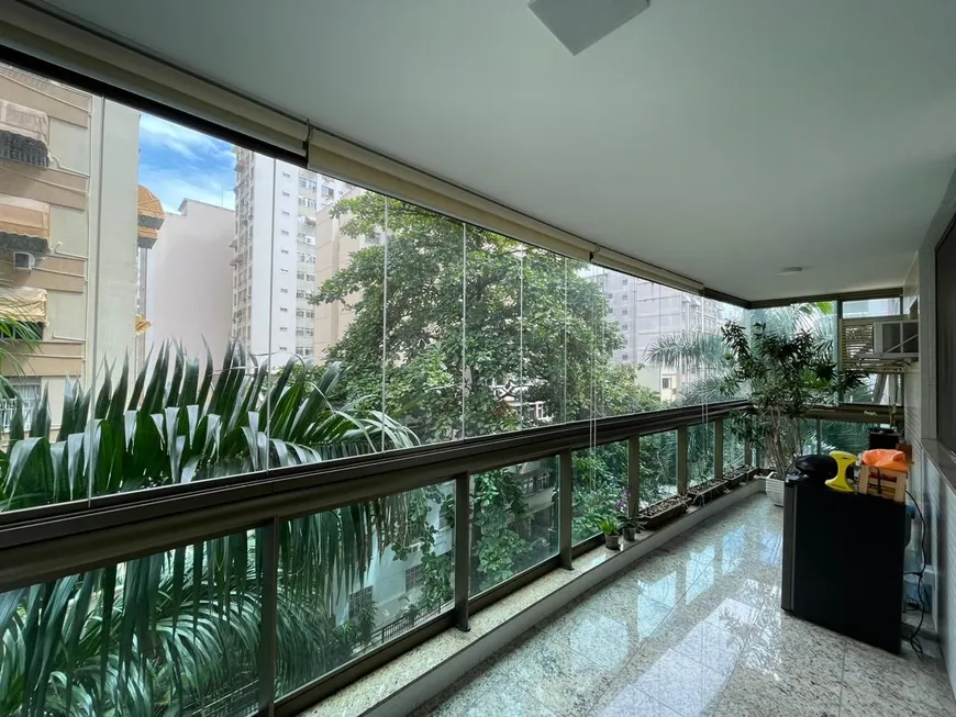Foto 1 de Apartamento com 4 Quartos à venda, 186m² em Icaraí, Niterói
