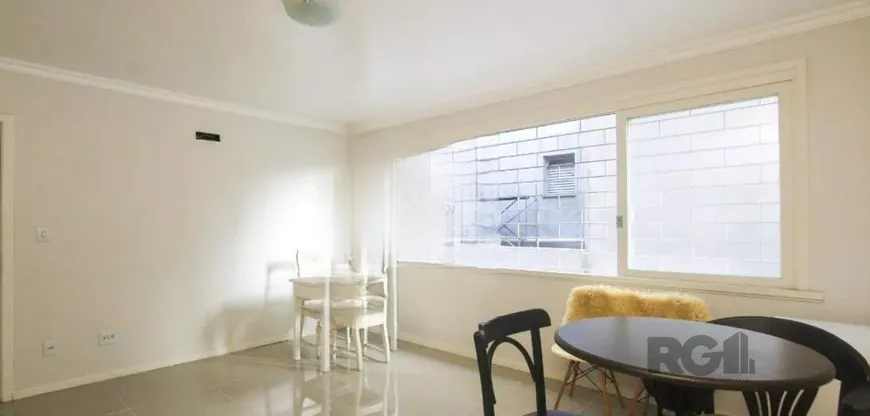 Foto 1 de Apartamento com 3 Quartos à venda, 112m² em Petrópolis, Porto Alegre