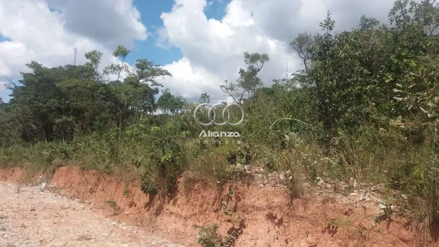 Foto 1 de Lote/Terreno à venda em Dona Luizinha, Itabirito