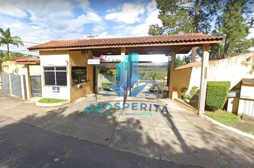 Foto 1 de Sobrado com 3 Quartos à venda, 100m² em Parque Dom Henrique, Cotia