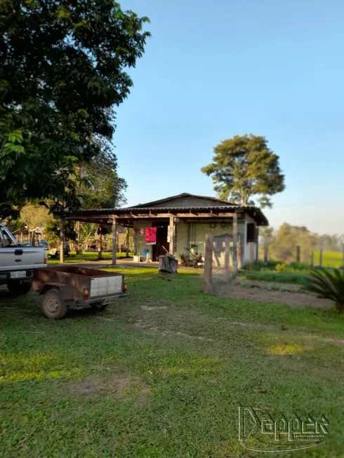 Foto 1 de Fazenda/Sítio com 2 Quartos à venda, 120m² em , Capela de Santana