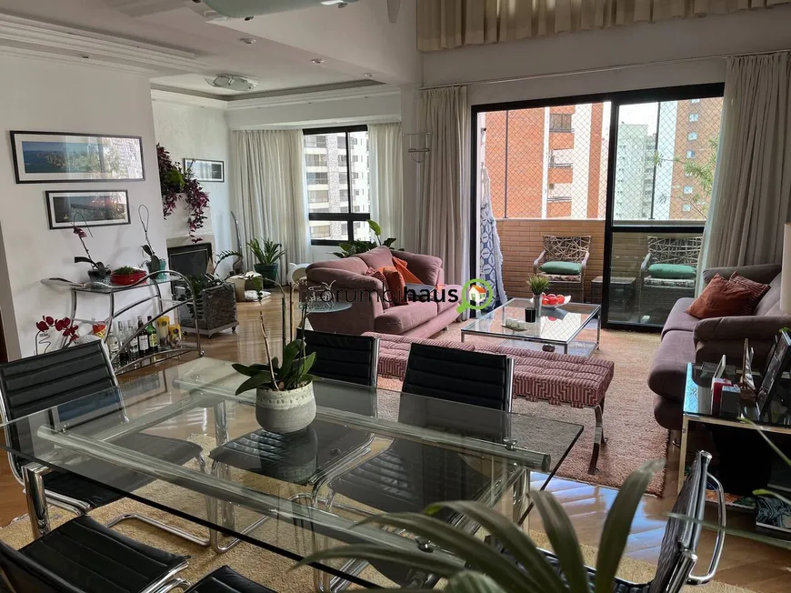 Foto 1 de Apartamento com 3 Quartos à venda, 184m² em Vila Suzana, São Paulo