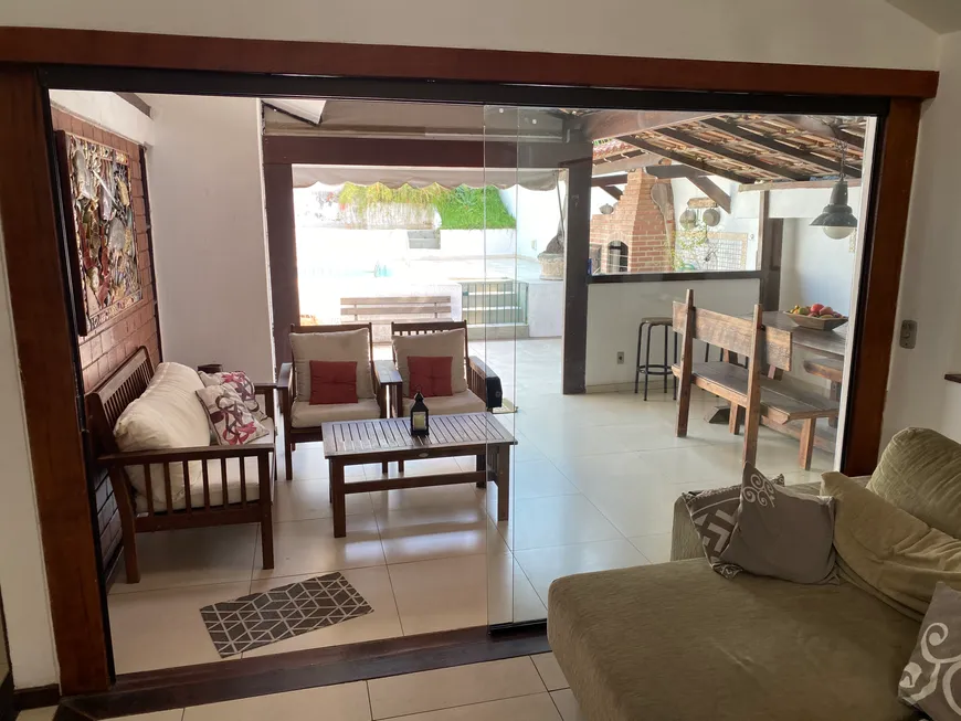 Foto 1 de Casa de Condomínio com 3 Quartos à venda, 200m² em Anil, Rio de Janeiro