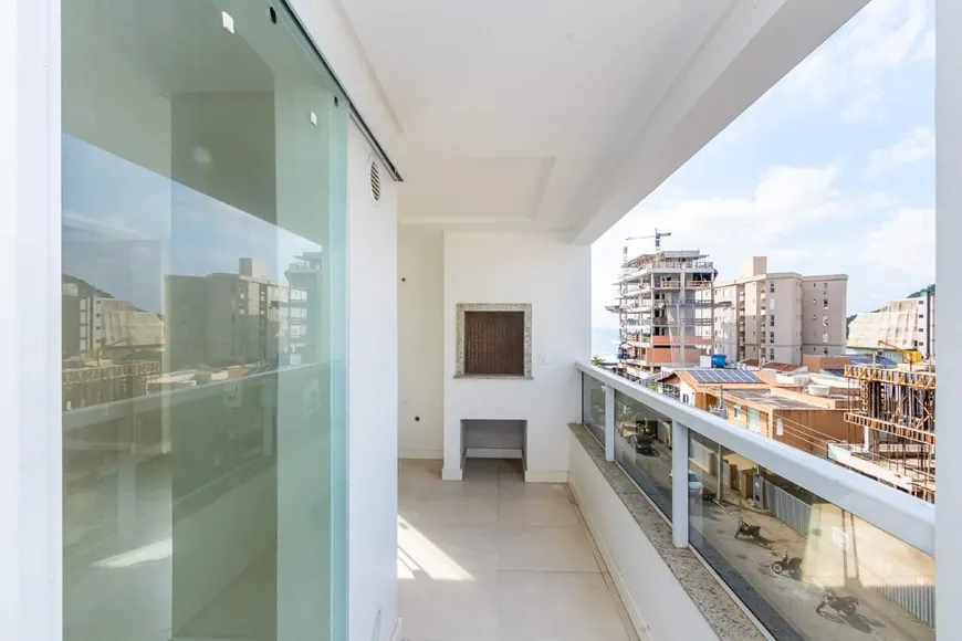 Foto 1 de Apartamento com 2 Quartos à venda, 91m² em Praia Brava, Itajaí