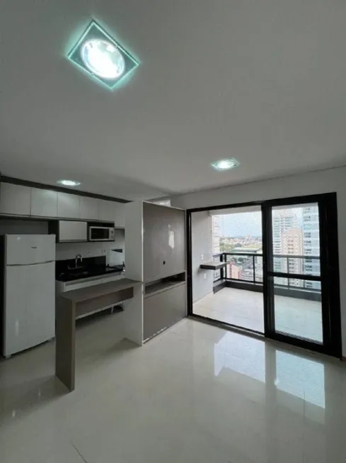 Foto 1 de Apartamento com 1 Quarto à venda, 43m² em Centro, Londrina