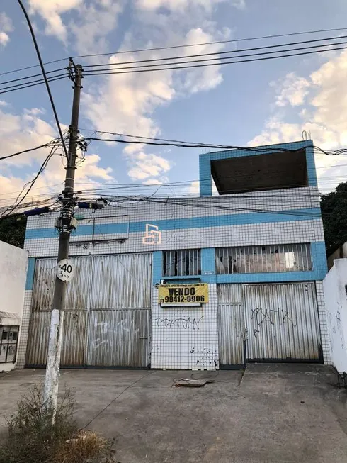 Foto 1 de Galpão/Depósito/Armazém para alugar, 300m² em Jardim Laguna, Contagem