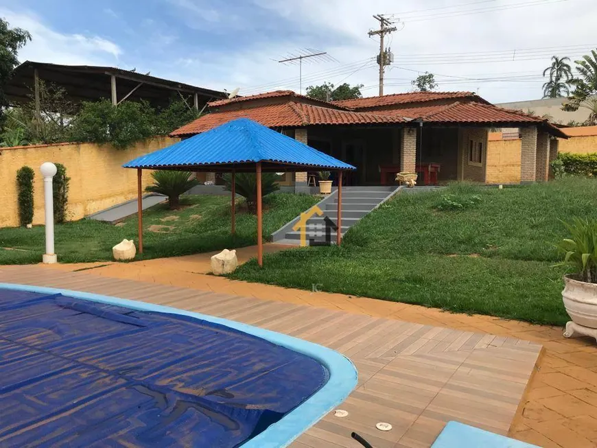 Foto 1 de Fazenda/Sítio com 3 Quartos à venda, 300m² em Residencial Vista Alegre I Zona Rural, São José do Rio Preto