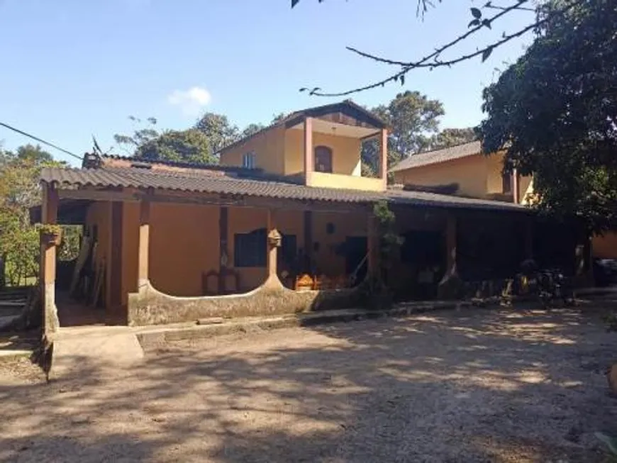 Foto 1 de Fazenda/Sítio com 3 Quartos à venda, 220m² em São Fernando, Itanhaém