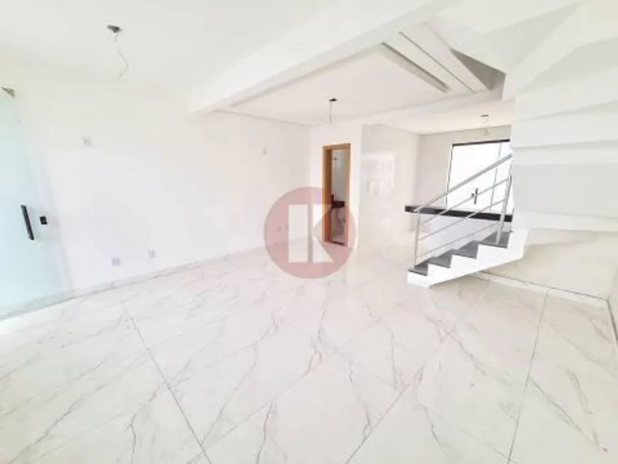 Foto 1 de Casa com 3 Quartos à venda, 109m² em Rio Branco, Belo Horizonte