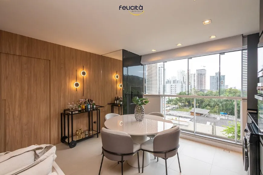 Foto 1 de Apartamento com 2 Quartos à venda, 64m² em Praia Brava, Itajaí