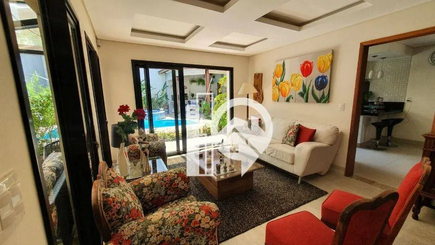 Foto 1 de Casa com 4 Quartos à venda, 303m² em Jardim Apolo, São José dos Campos