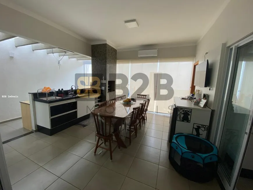 Foto 1 de Casa com 3 Quartos à venda, 202m² em Quinta Ranieri, Bauru