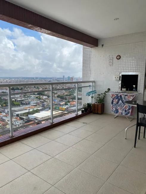 Foto 1 de Apartamento com 3 Quartos à venda, 125m² em Telégrafo Sem Fio, Belém