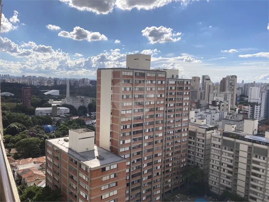 Foto 1 de Apartamento com 4 Quartos à venda, 169m² em Vila Mariana, São Paulo