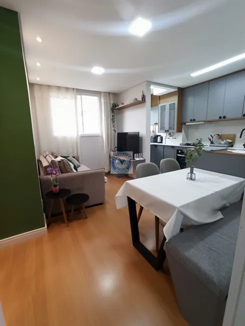 Foto 1 de Apartamento com 2 Quartos à venda, 44m² em Parque Maria Helena, São Paulo