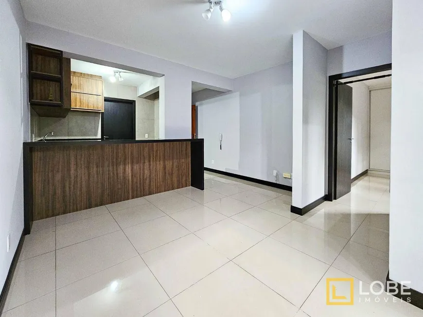 Foto 1 de Apartamento com 1 Quarto à venda, 46m² em Centro, Blumenau