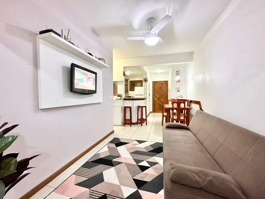 Foto 1 de Apartamento com 1 Quarto à venda, 44m² em Centro, Capão da Canoa