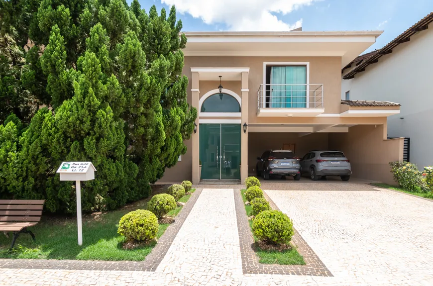 Foto 1 de Casa de Condomínio com 4 Quartos à venda, 360m² em Jardins Atenas, Goiânia