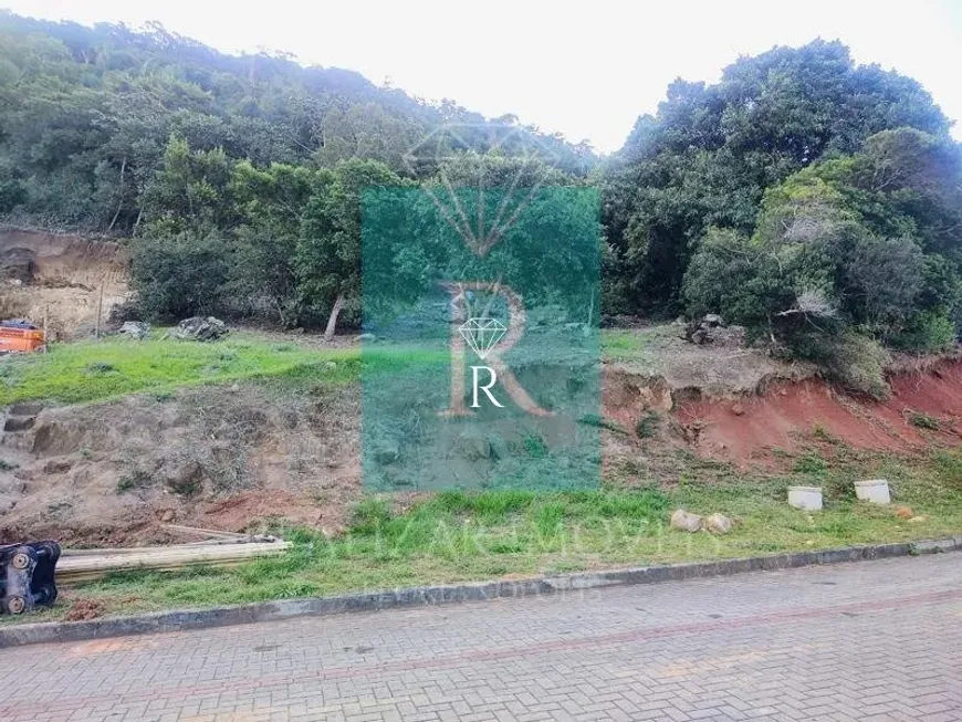 Foto 1 de Lote/Terreno à venda, 528m² em Ingleses do Rio Vermelho, Florianópolis