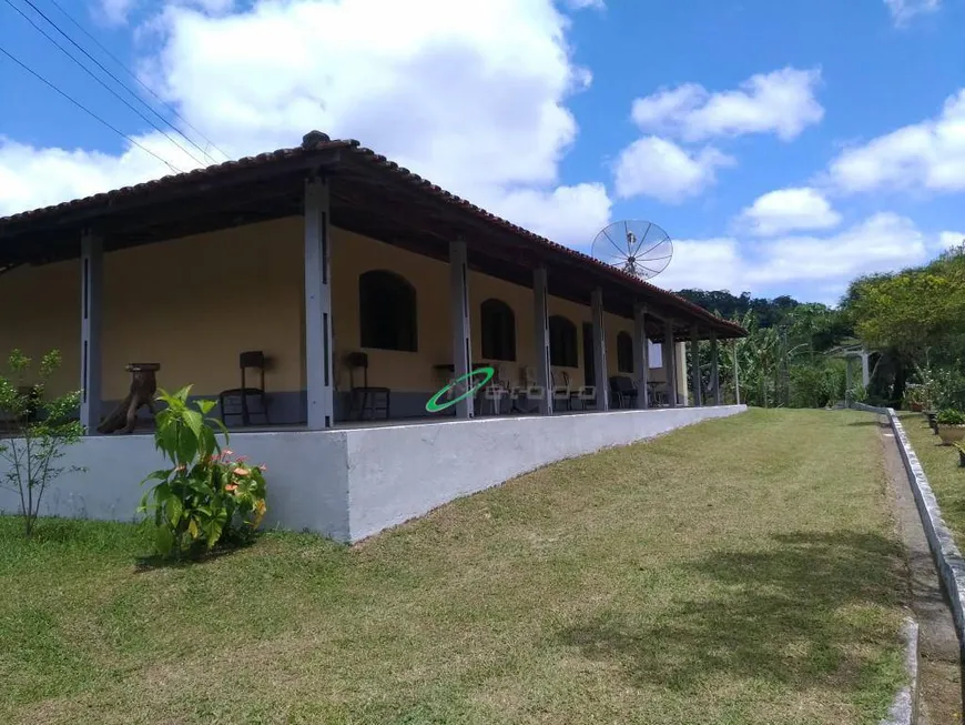 Foto 1 de Fazenda/Sítio com 4 Quartos à venda, 390m² em Luiz Carlos, Guararema