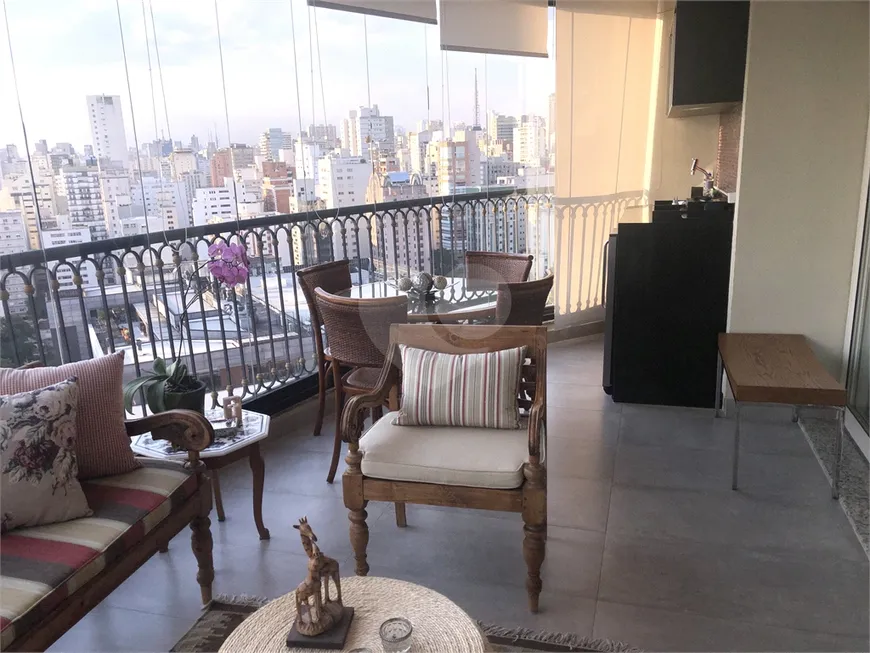 Foto 1 de Apartamento com 4 Quartos para venda ou aluguel, 227m² em Jardim Paulista, São Paulo