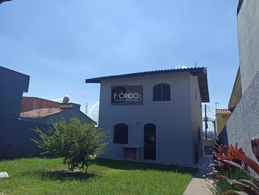 Foto 1 de Casa com 3 Quartos à venda, 300m² em Jardim Imperial, Atibaia