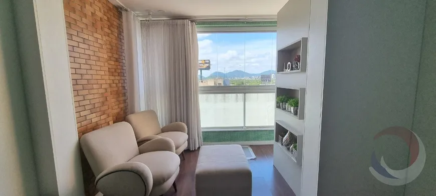 Foto 1 de Apartamento com 3 Quartos à venda, 88m² em Trindade, Florianópolis