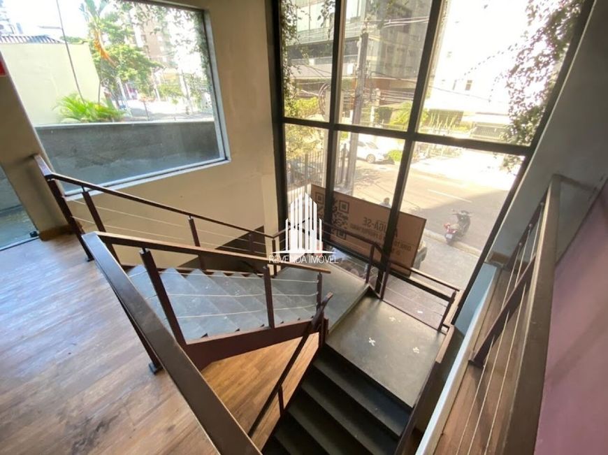 Prédio Comercial na Alameda Lorena, Jardim Paulista em São Paulo, por R