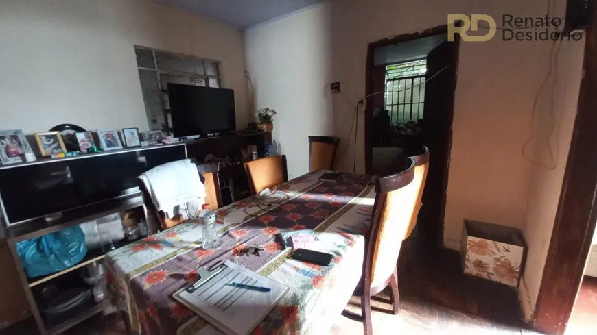 Foto 1 de Casa com 2 Quartos à venda, 300m² em Pompéia, Belo Horizonte