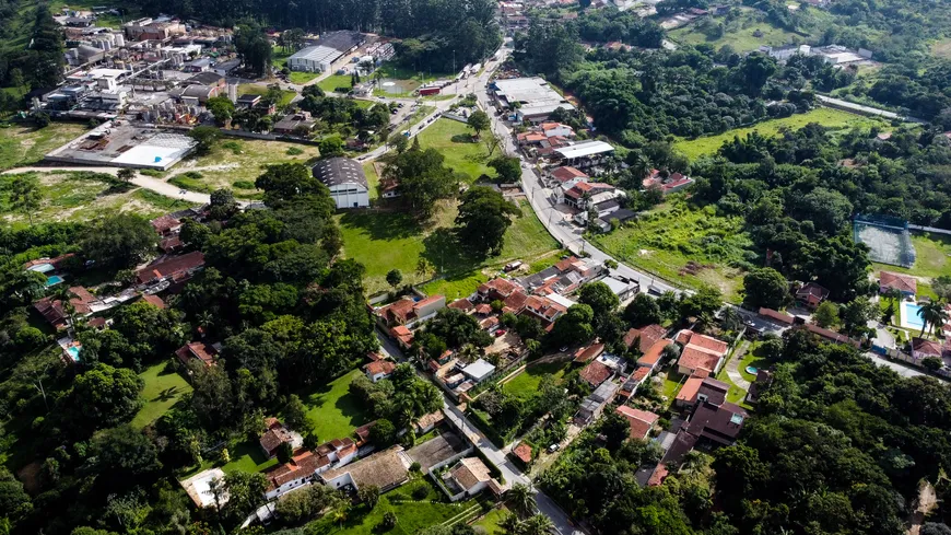 Foto 1 de Galpão/Depósito/Armazém à venda, 1768m² em Bairro dos Guedes, Tremembé