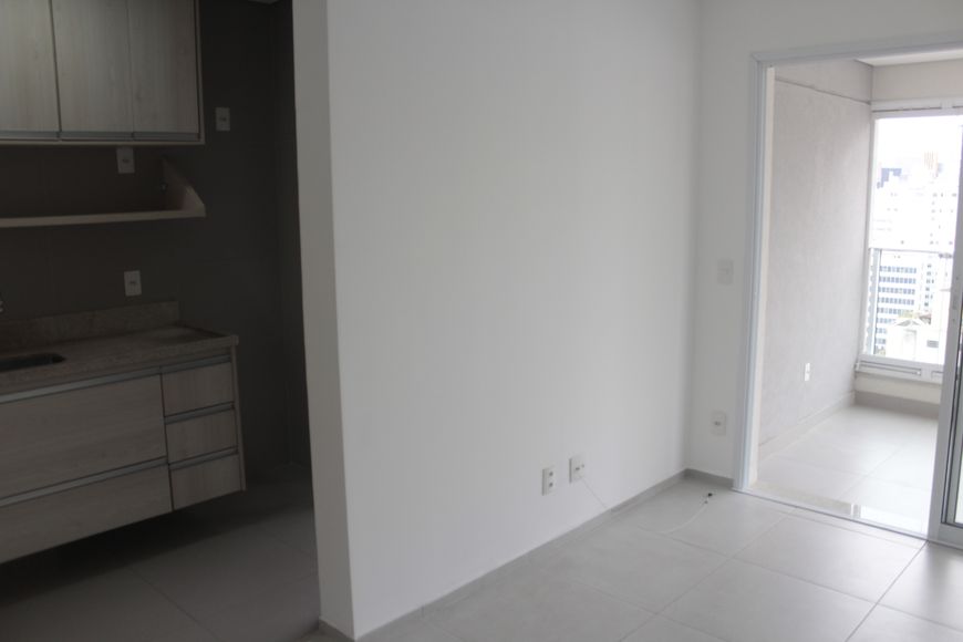 Foto 1 de Apartamento com 2 Quartos para alugar, 128m² em Bela Vista, São Paulo