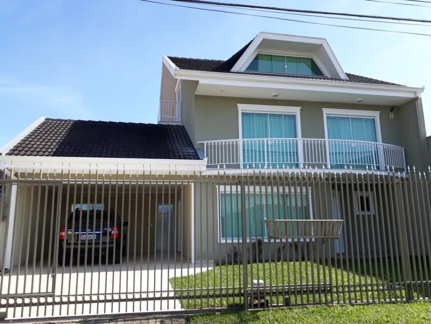 Foto 1 de Casa com 2 Quartos à venda, 217m² em Xaxim, Curitiba