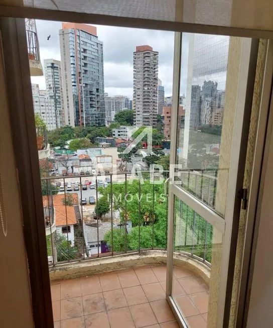 Foto 1 de Apartamento com 2 Quartos à venda, 81m² em Vila Olímpia, São Paulo