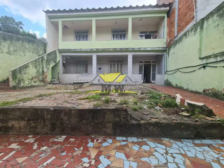 Foto 1 de Casa com 7 Quartos à venda, 164m² em Guadalupe, Rio de Janeiro