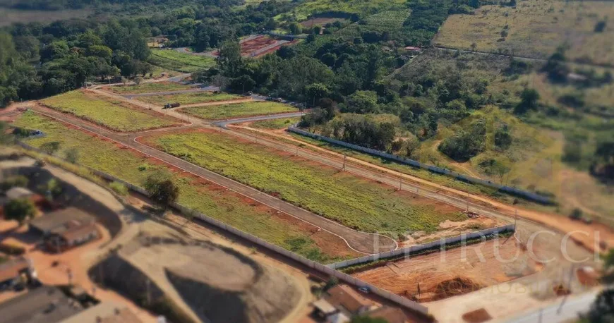 Foto 1 de Lote/Terreno à venda, 300m² em TANQUINHO VELHO, Jaguariúna