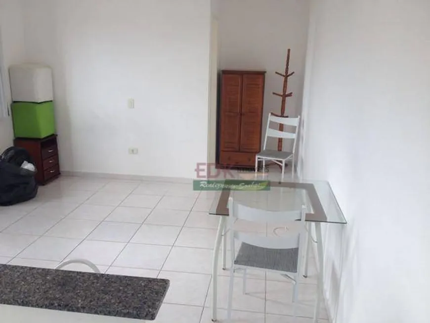 Foto 1 de Apartamento com 1 Quarto à venda, 28m² em Areao, Taubaté