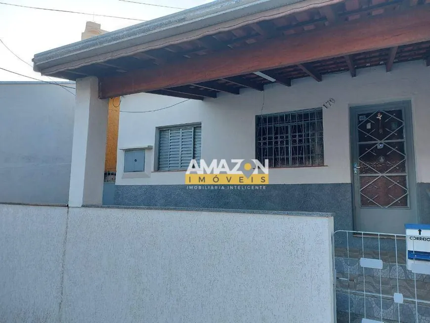 Foto 1 de Casa com 2 Quartos à venda, 181m² em Centro, Taubaté