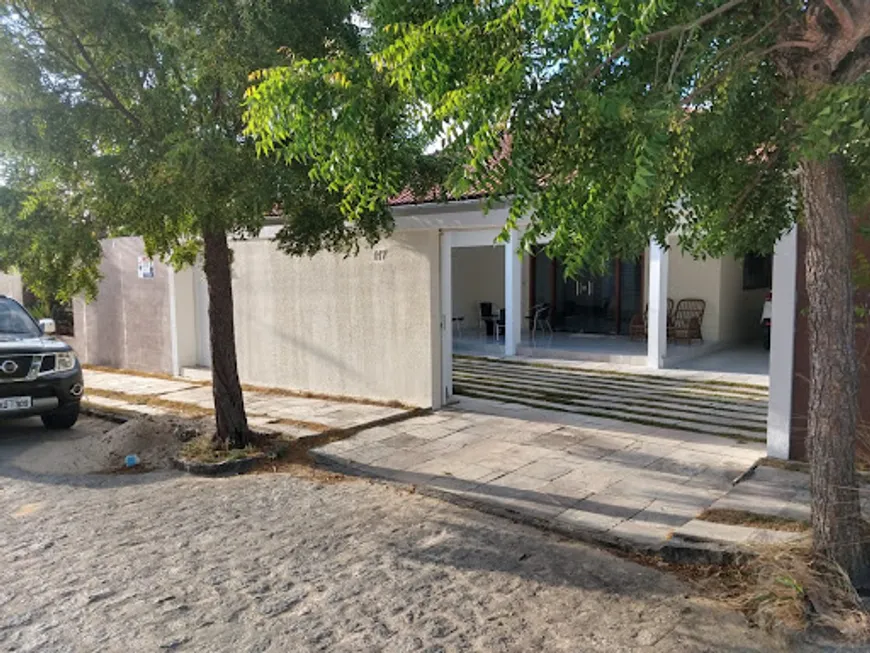 Foto 1 de Casa com 4 Quartos à venda, 426m² em Itararé, Campina Grande