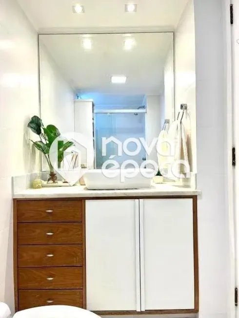 Foto 1 de Apartamento com 3 Quartos à venda, 107m² em Leblon, Rio de Janeiro