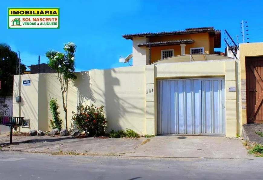 Foto 1 de Casa com 3 Quartos à venda, 117m² em Cajazeiras, Fortaleza