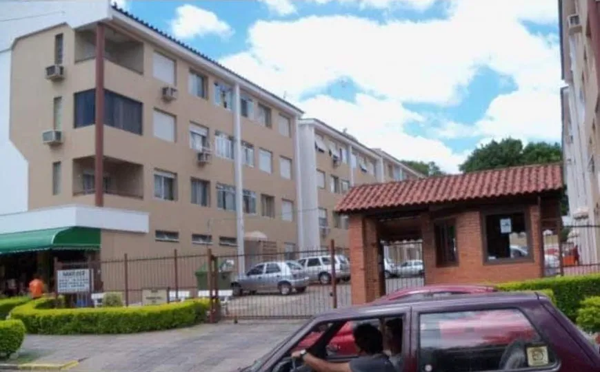 Foto 1 de Apartamento com 1 Quarto à venda, 48m² em Sarandi, Porto Alegre